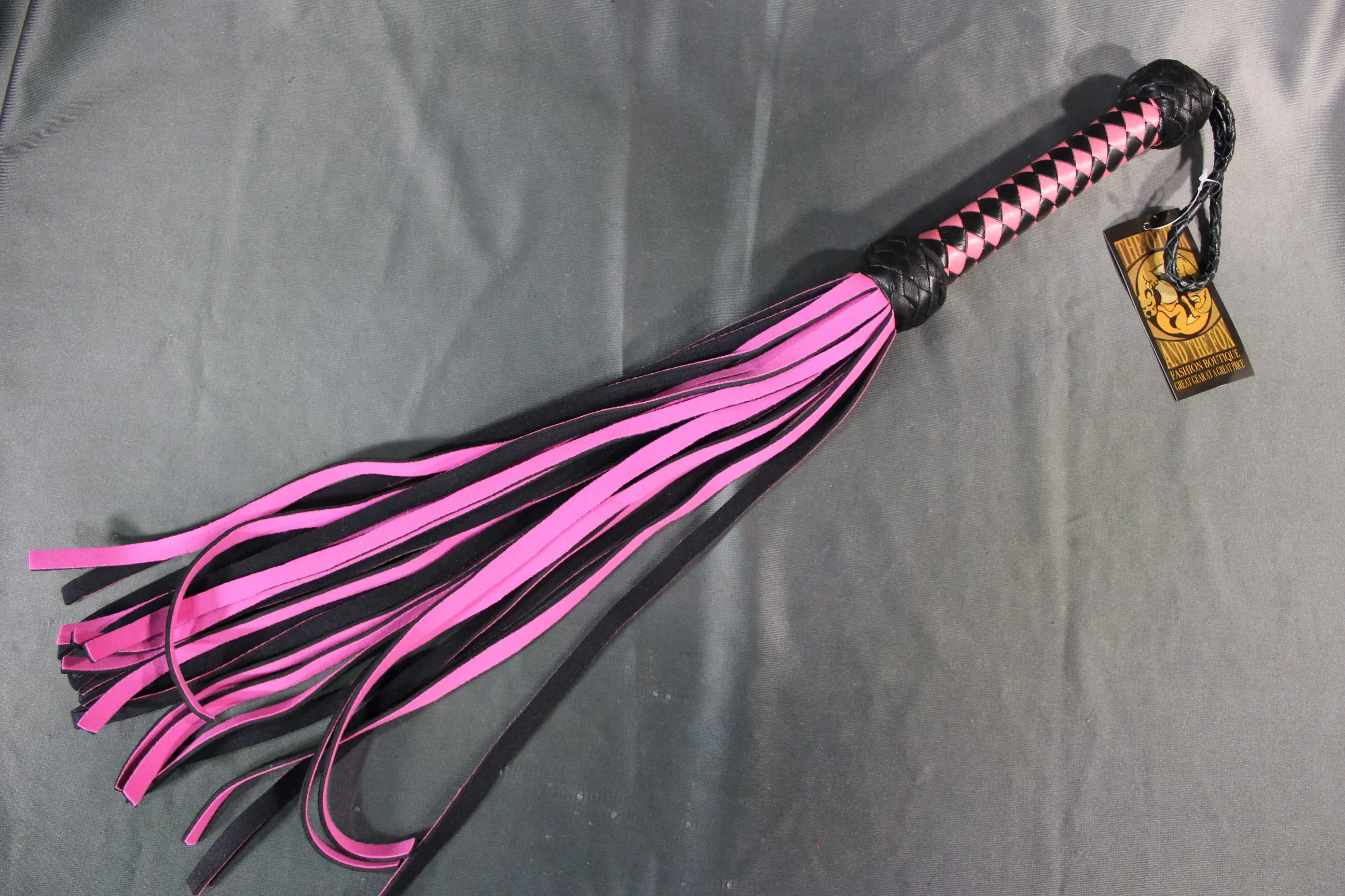 AMAZING! Neoprene Floggers!!