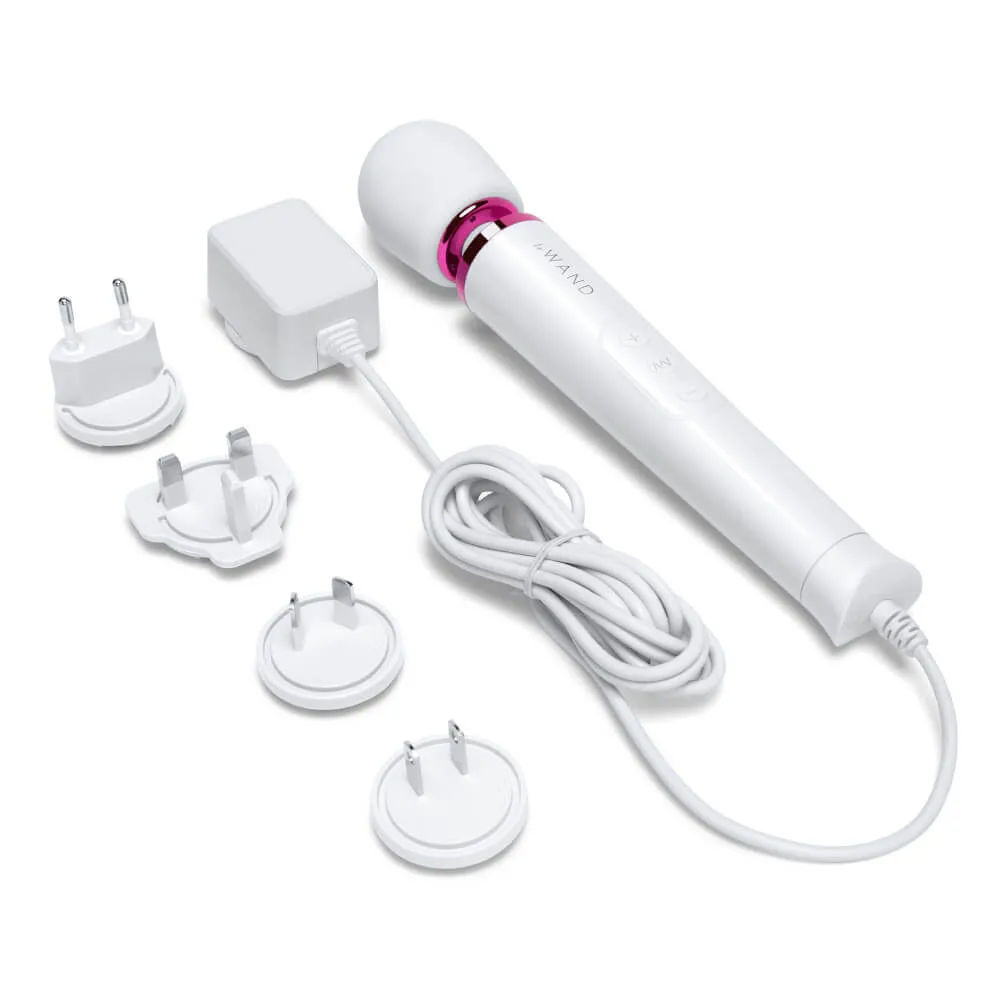 Le Wand Petite Plug-In Massager