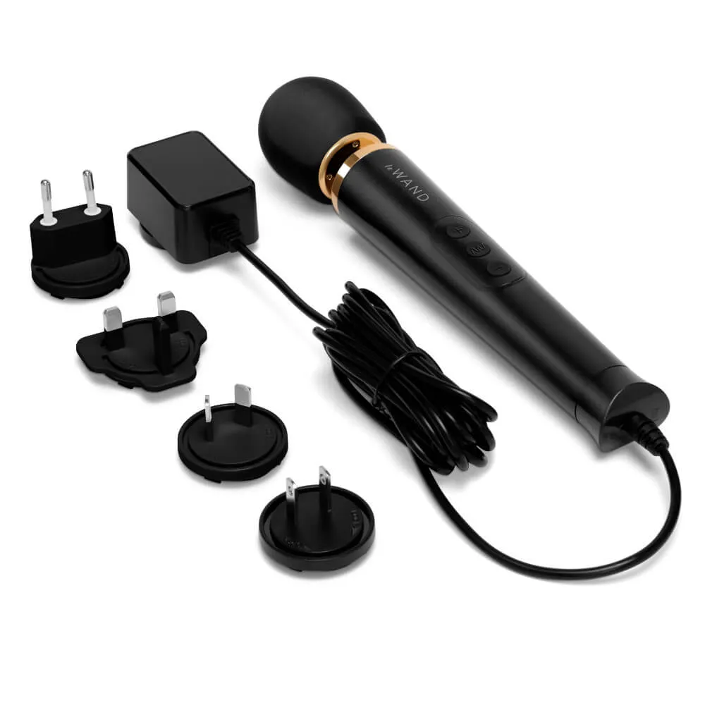 Le Wand Petite Plug-In Massager