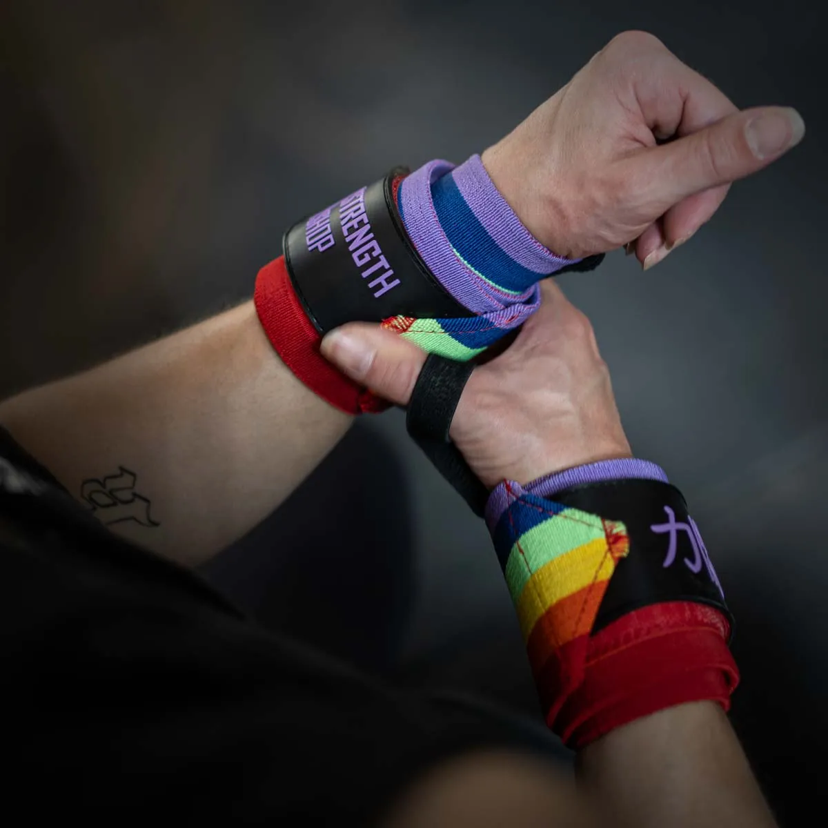 Medium Wrist Wraps, Rainbow, IPF Approved – 60cm